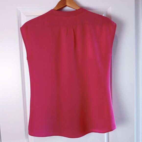 Max Studio Magenta Pink Silk Sleeveless Blouse - Picture 2 of 5
